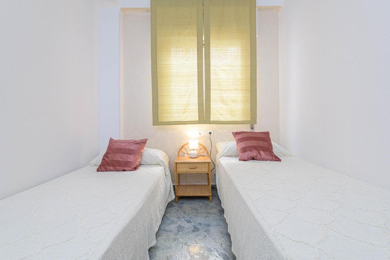 Wintowinrentals Ubicacion Fabulosa, Completo Apartamento Con Parking En El Soho De Málaga Exterior foto