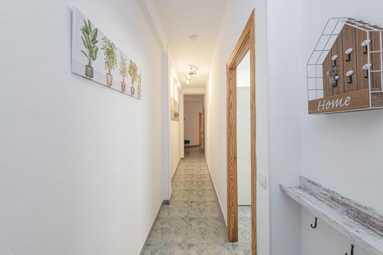 Wintowinrentals Ubicacion Fabulosa, Completo Apartamento Con Parking En El Soho De Málaga Exterior foto