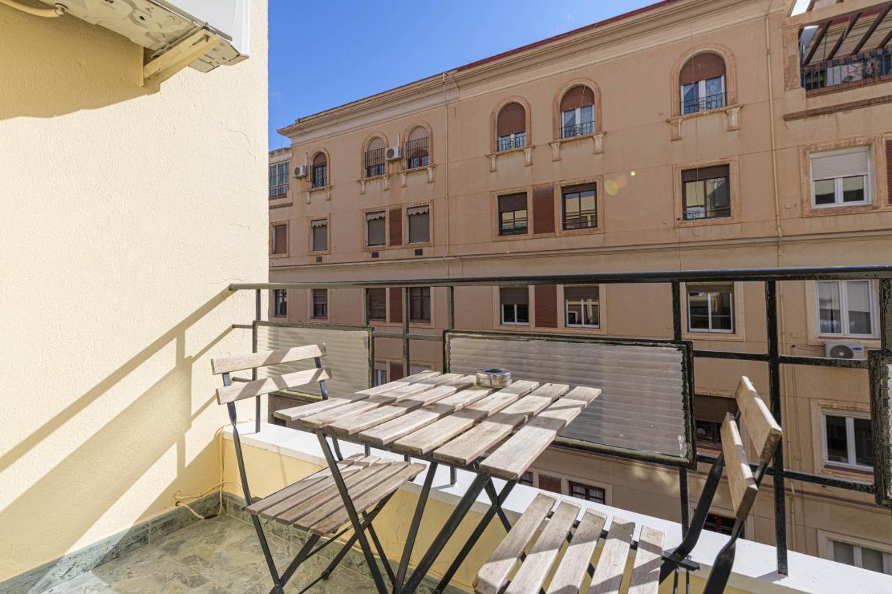 Wintowinrentals Ubicacion Fabulosa, Completo Apartamento Con Parking En El Soho De Málaga Exterior foto