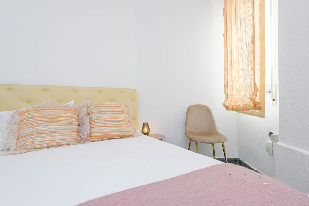 Wintowinrentals Ubicacion Fabulosa, Completo Apartamento Con Parking En El Soho De Málaga Exterior foto
