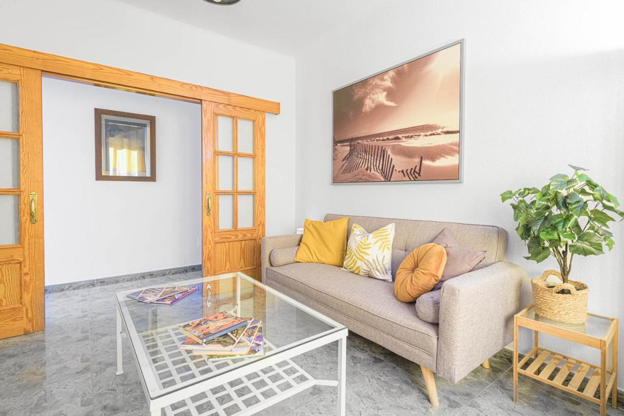 Wintowinrentals Ubicacion Fabulosa, Completo Apartamento Con Parking En El Soho De Málaga Exterior foto